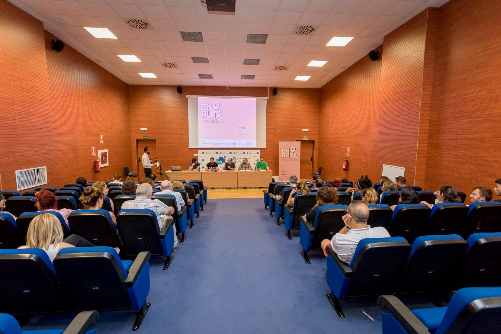 Hackathon en Ruta